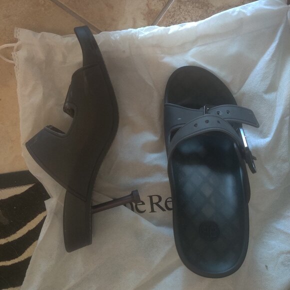 Balenciaga   Crocs  collection shoes size 42 - Picture 1 of 3